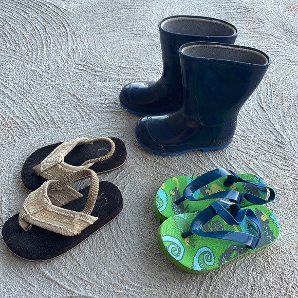 Toddler Boy shoe Bundle size 5-6 - Picture 1 of 8